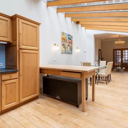 Appartamento Lille Saint Maurice - Beautiful Terrace Apartment! 7 Min Train Stations Lilla