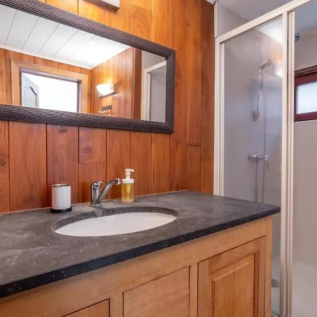 Lille Saint Maurice - Beautiful Terrace Apartment! 7 Min Train Stations